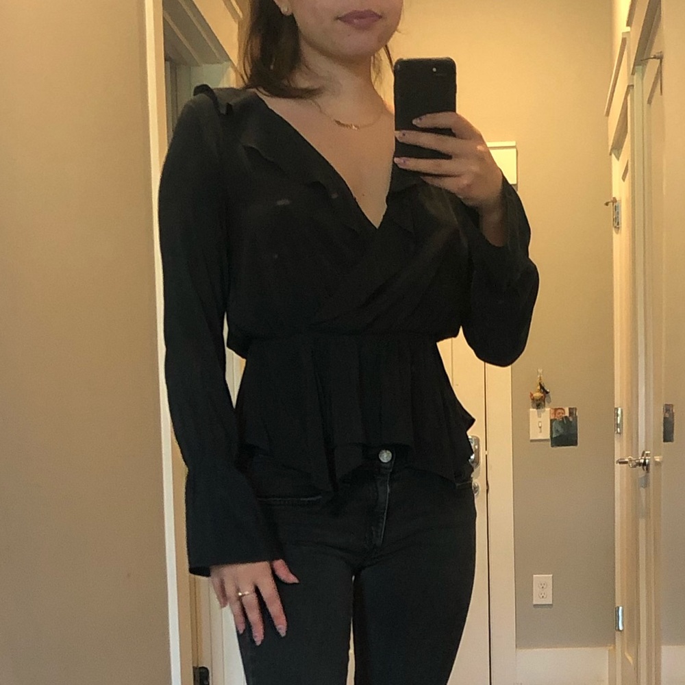 Wrapped Blouse - Picture 7 of 11